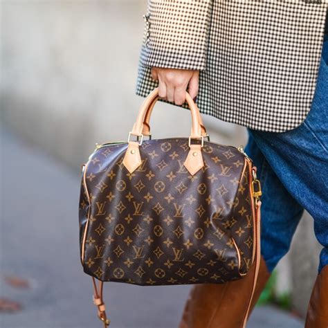 perchè acquistiamo una bora di louis vuitton|Louis Vuitton borse: le più iconiche. le più costose e  .